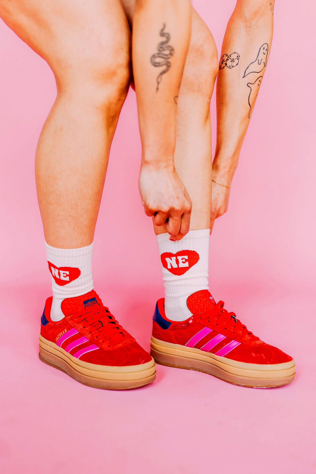 NE Heart Crew Socks
