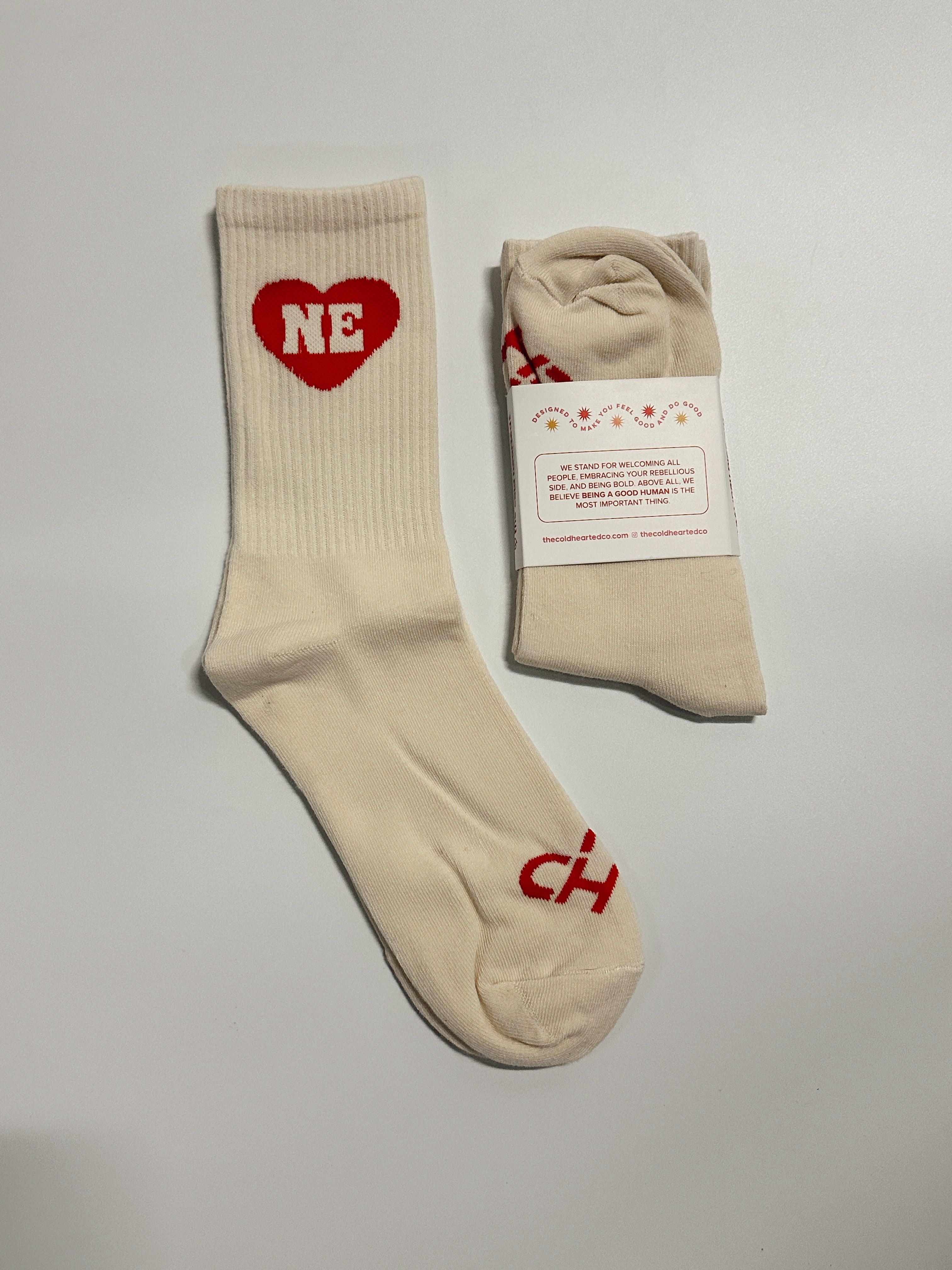 NE Heart Crew Socks